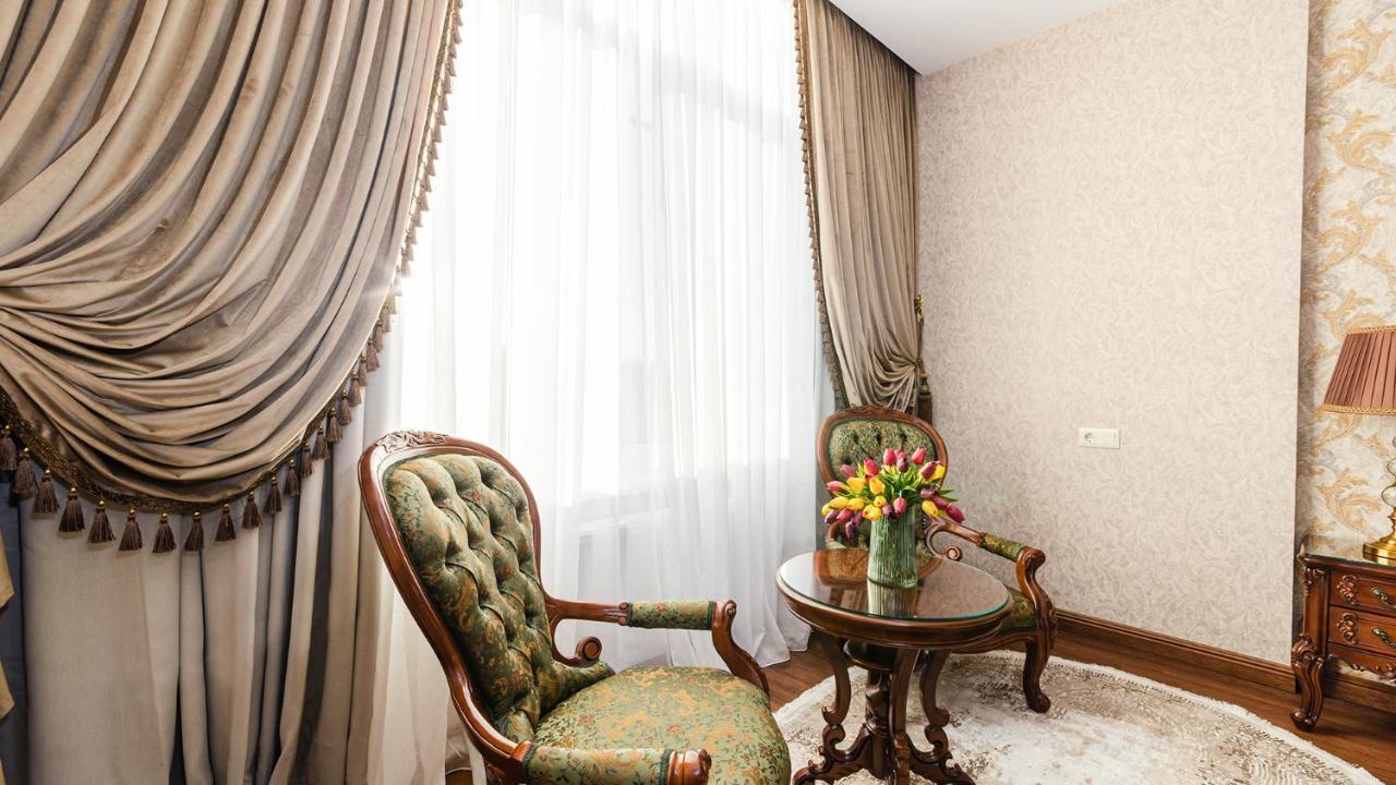 Gregory Boutique Hotel Кишинев Екстериор снимка Curtains