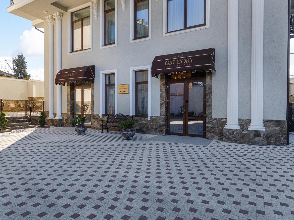 Gregory Boutique Hotel Кишинев Екстериор снимка The entrance of the hotel